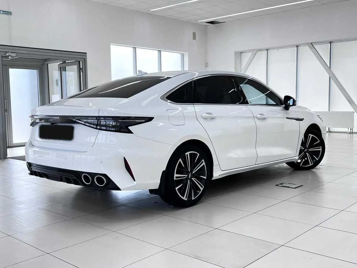 Chery Arrizo 8