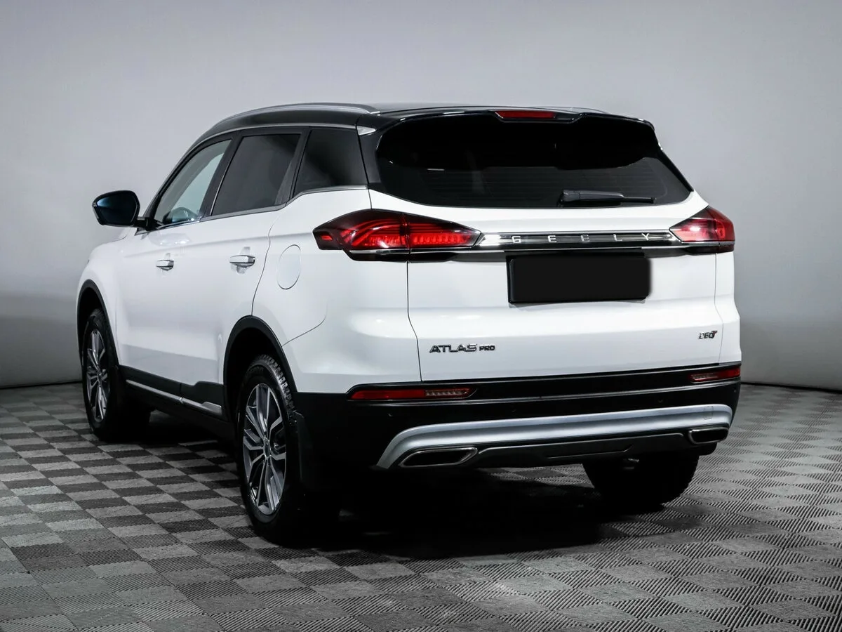 Geely Atlas Pro