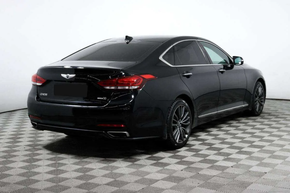 Hyundai Genesis