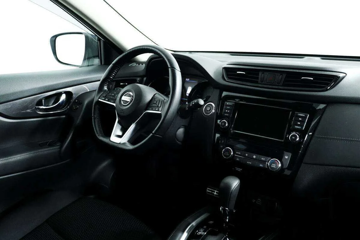 Nissan X Trail