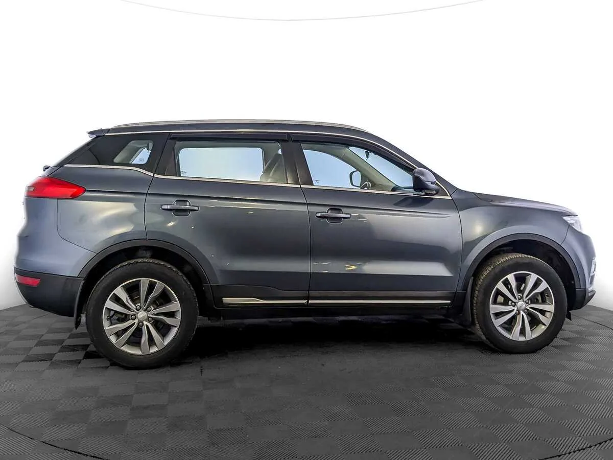 Geely Atlas