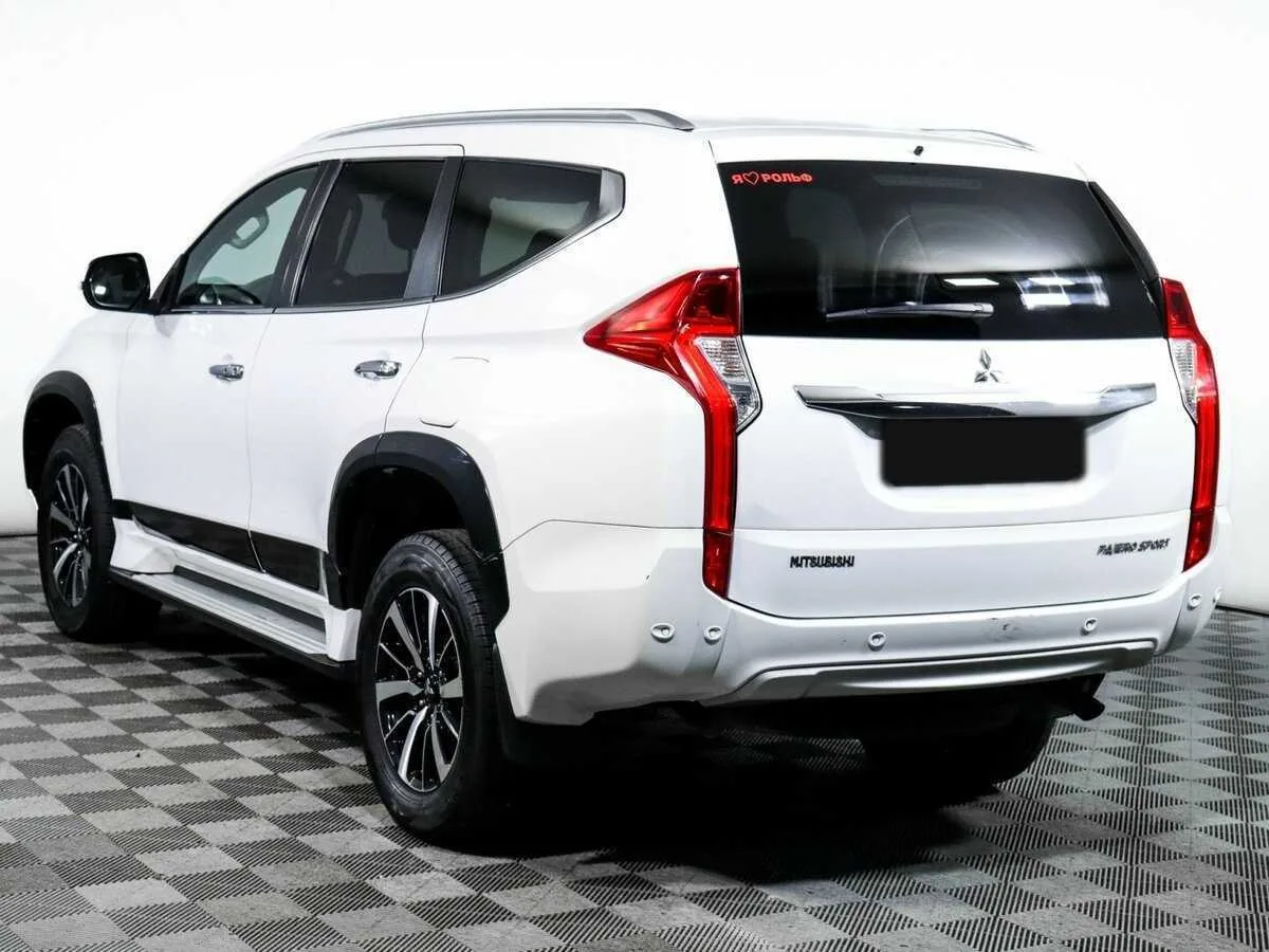 Mitsubishi Pajero Sport