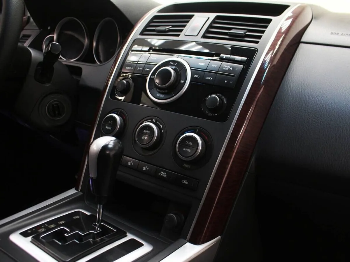 Mazda CX-9