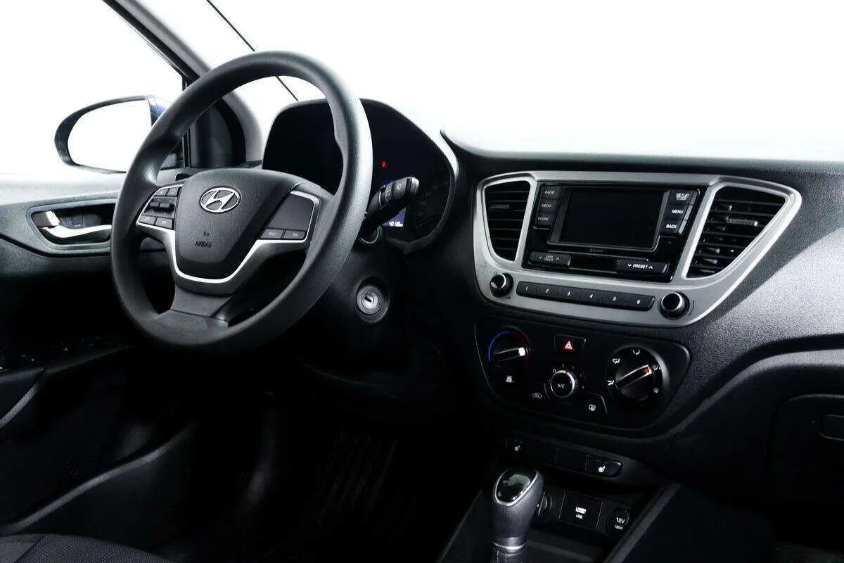 Hyundai Solaris