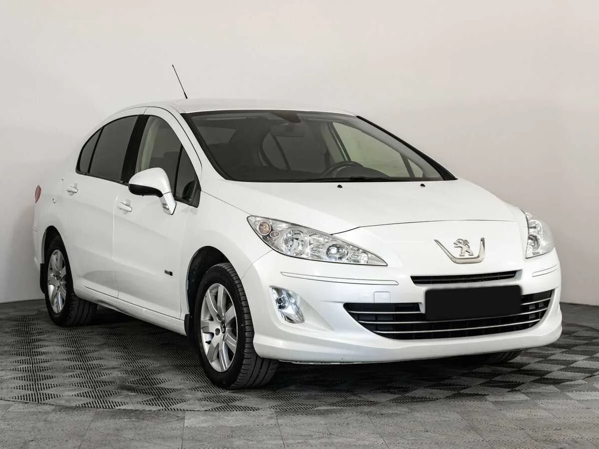 Peugeot 408