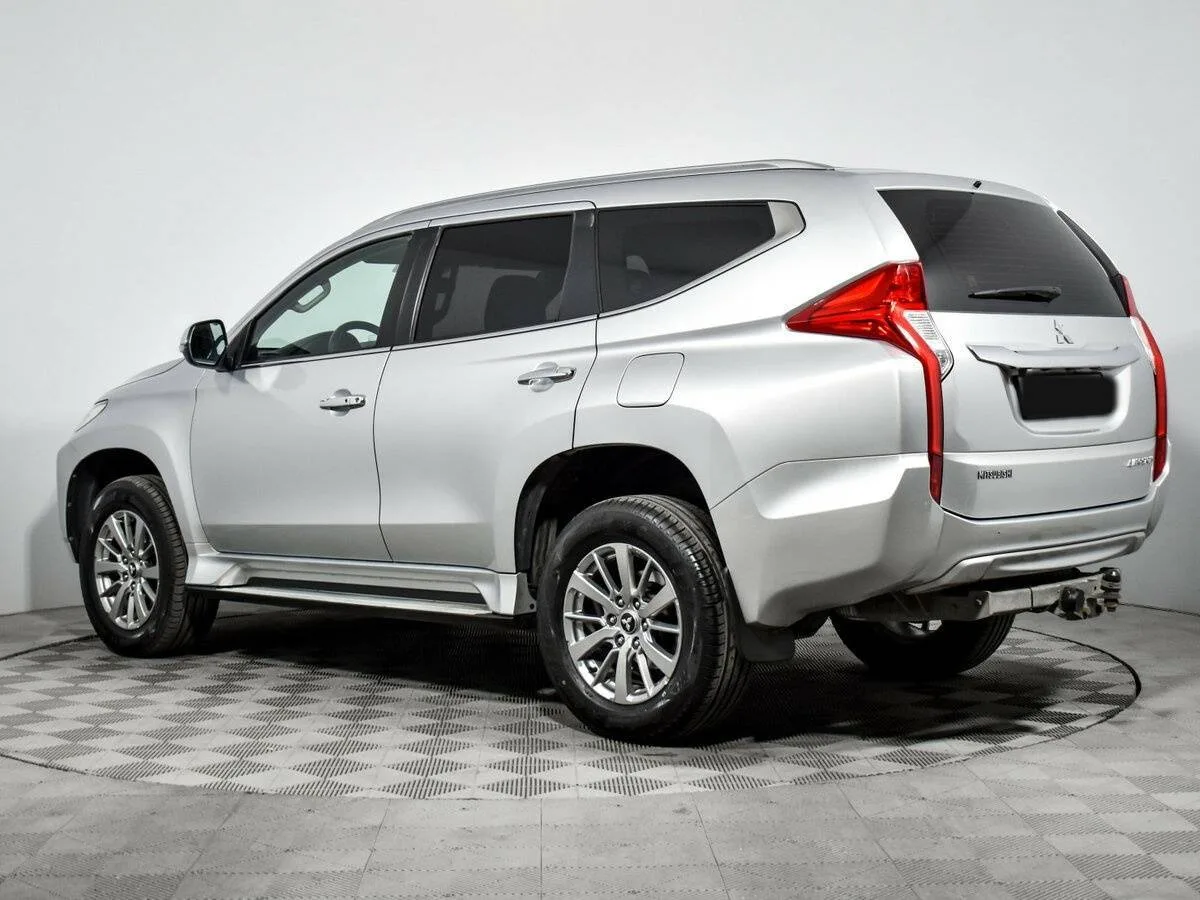 Mitsubishi Pajero Sport