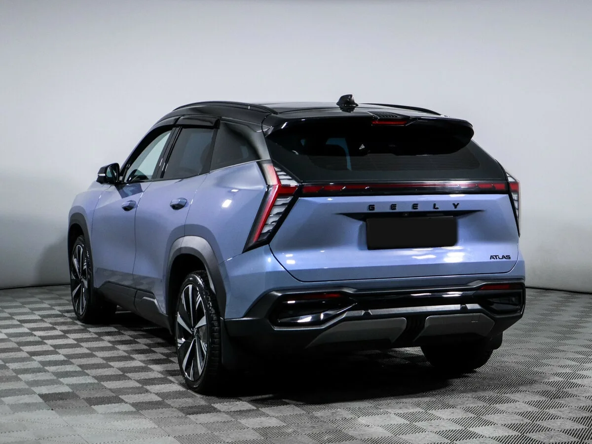 Geely Atlas