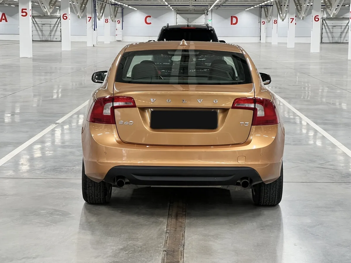 Volvo S60