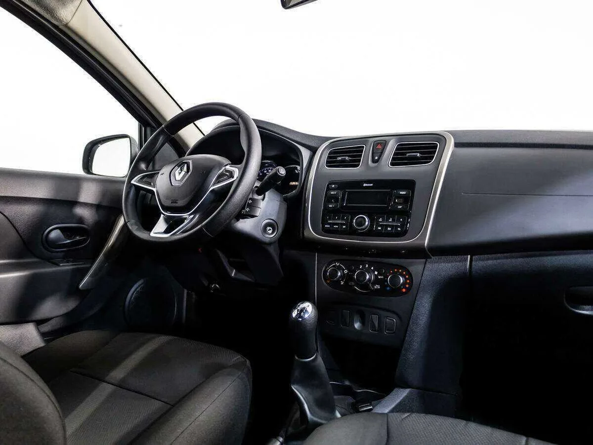 Renault Logan