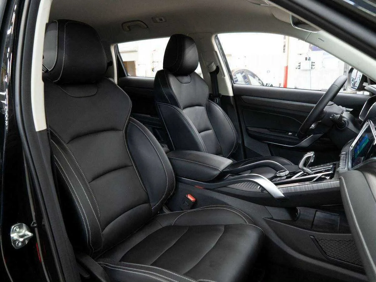 Geely Atlas Pro