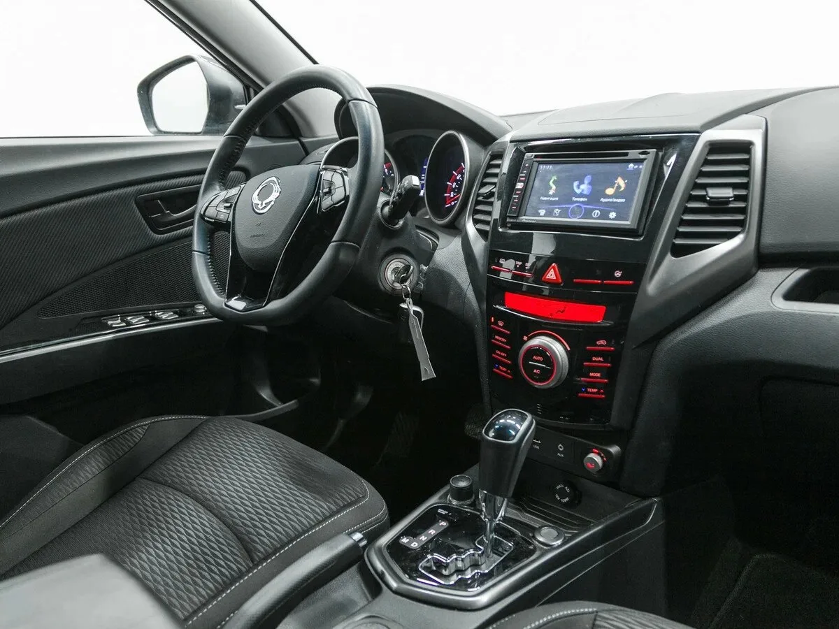 SsangYong XLV