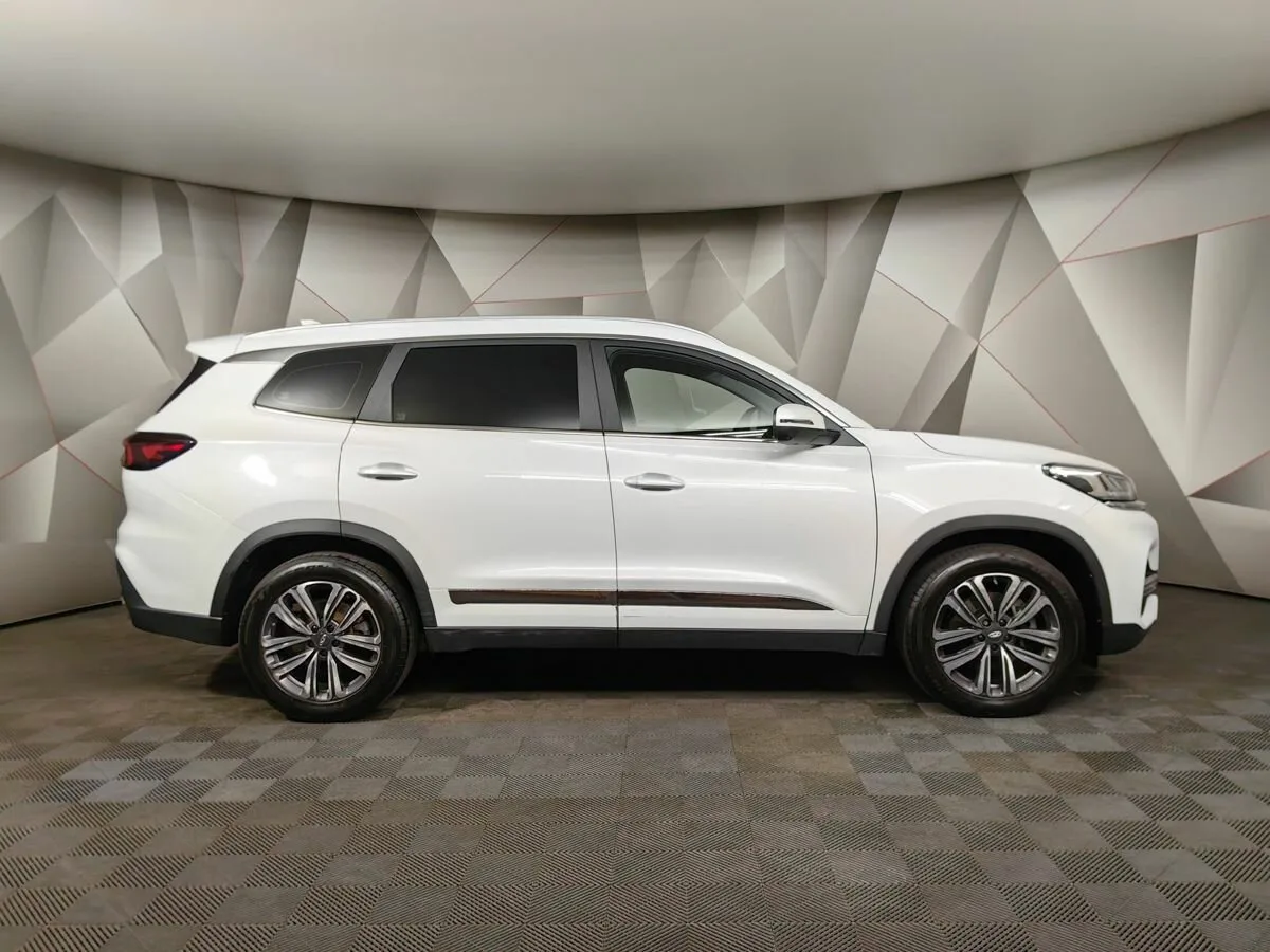 Chery Tiggo 8