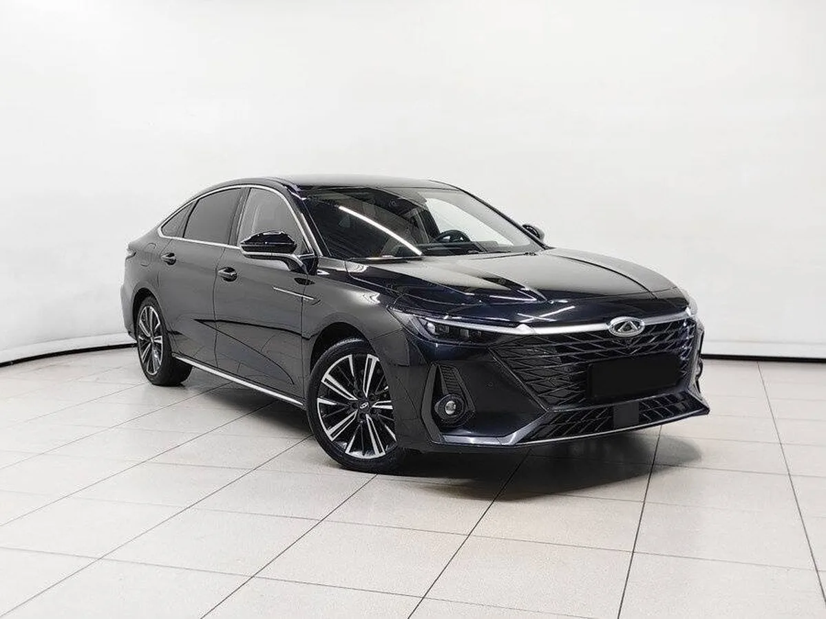 Chery Arrizo 8