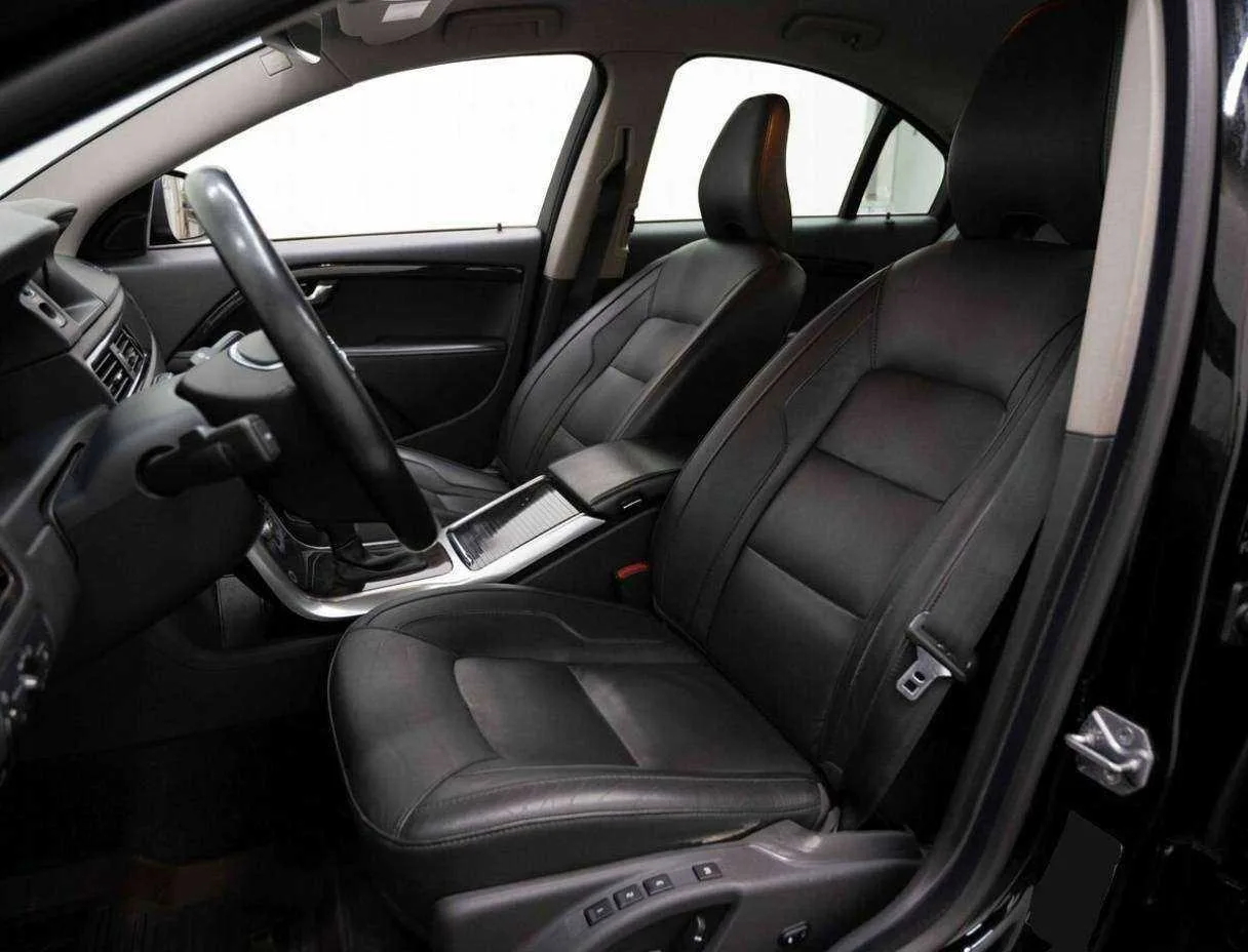 Volvo S80