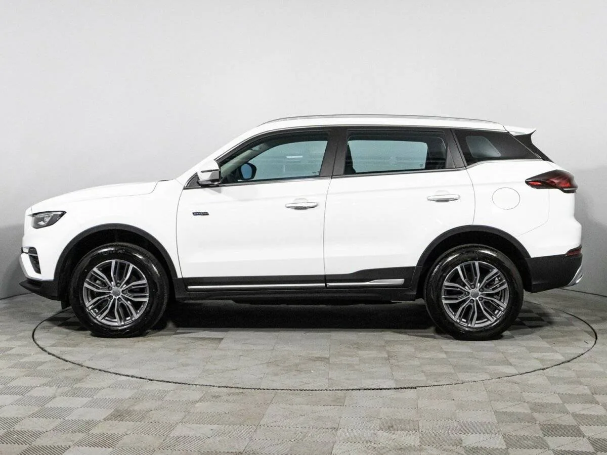 Geely Atlas Pro