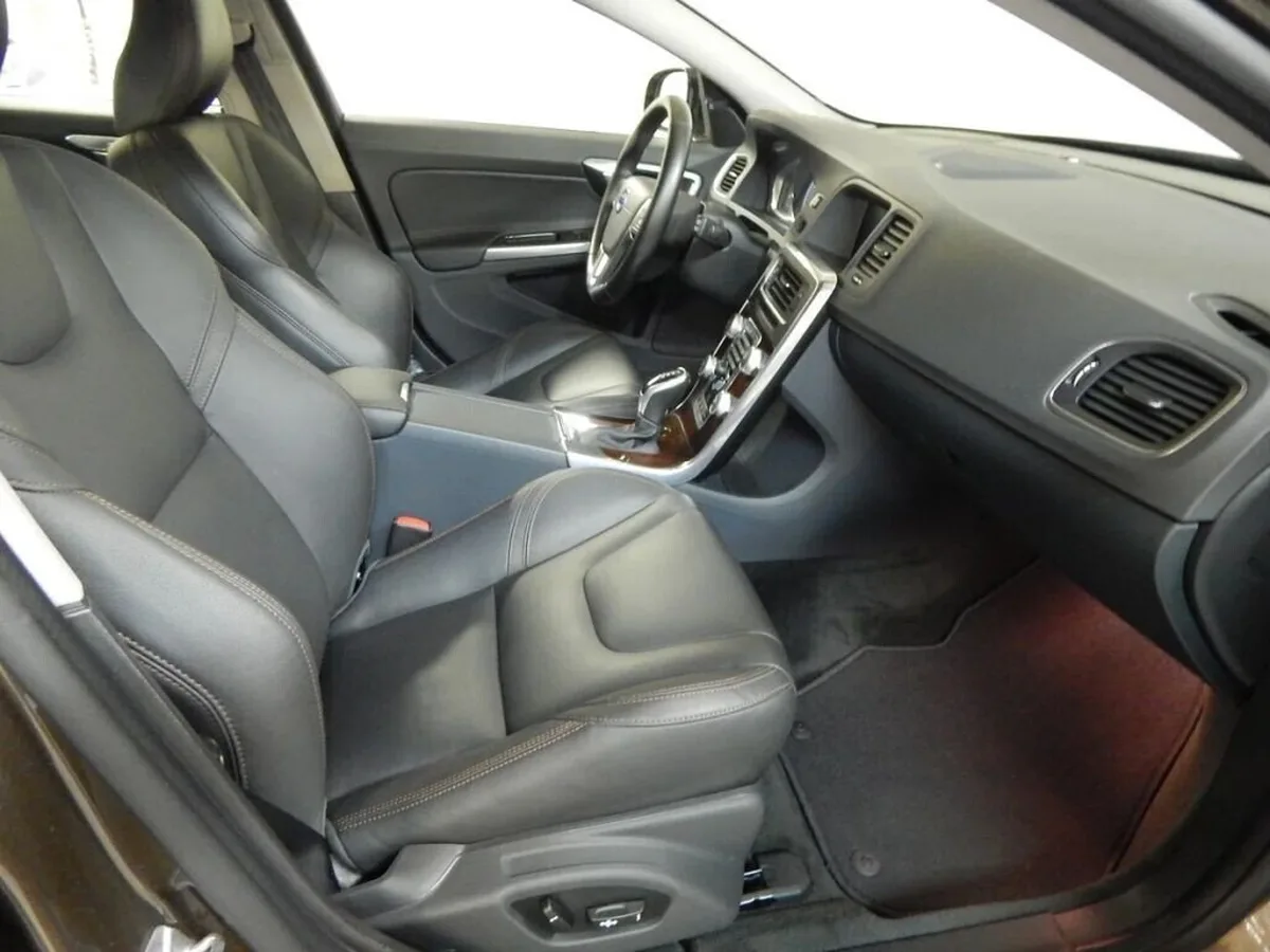 Volvo V60 Cross Country