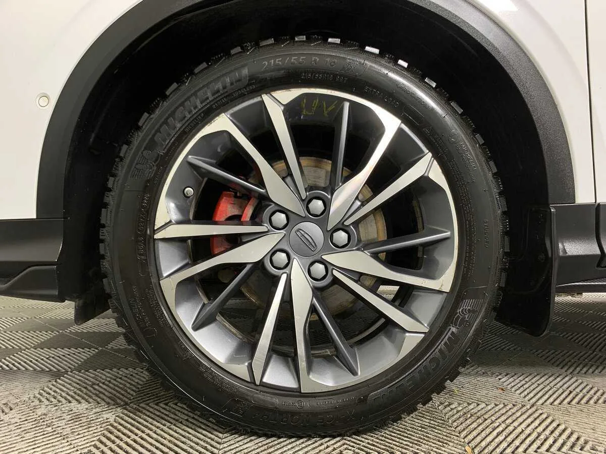 Geely Coolray