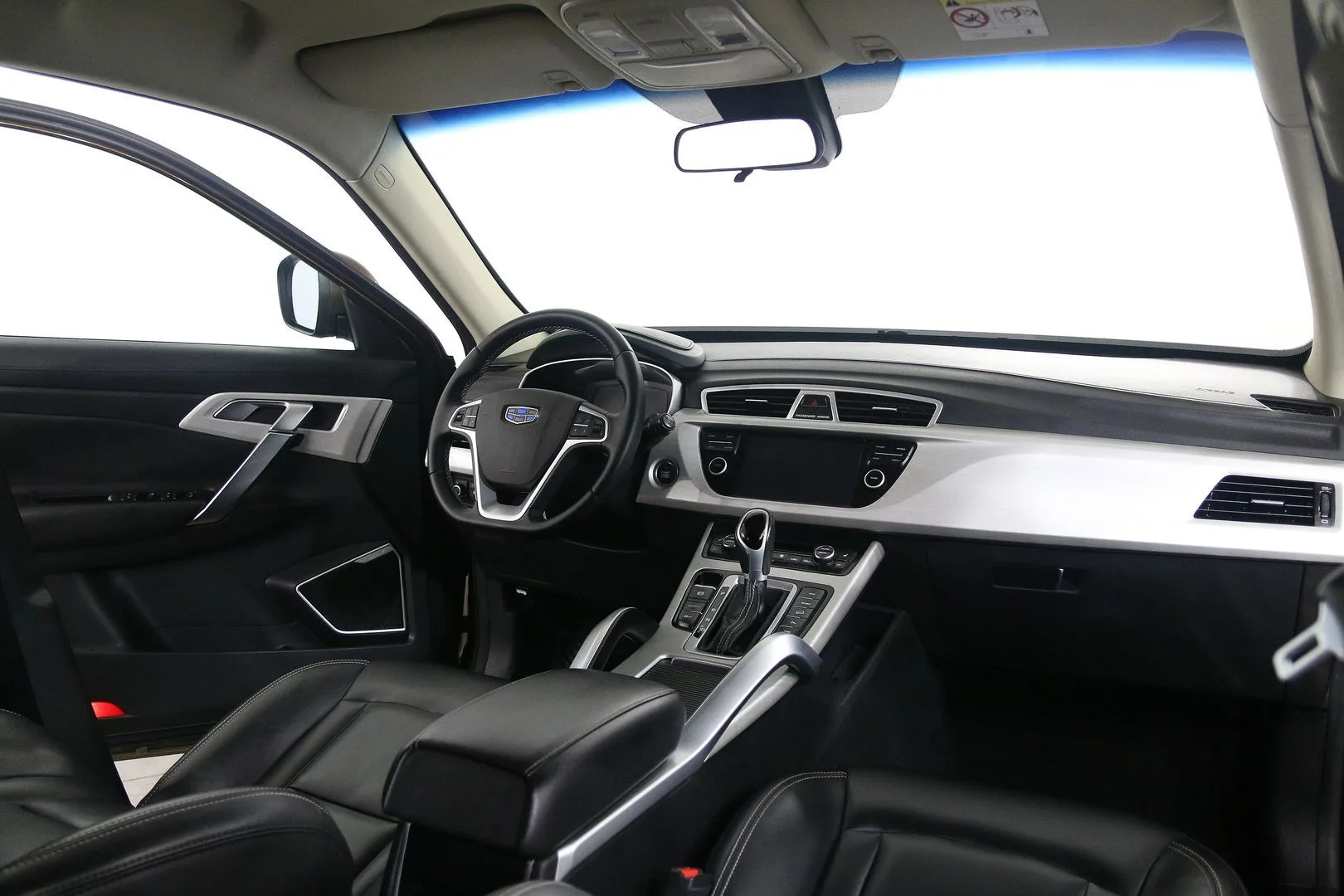 Geely Atlas