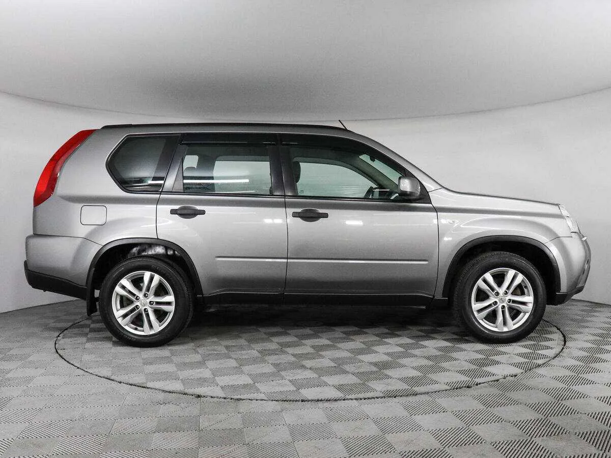Nissan X Trail