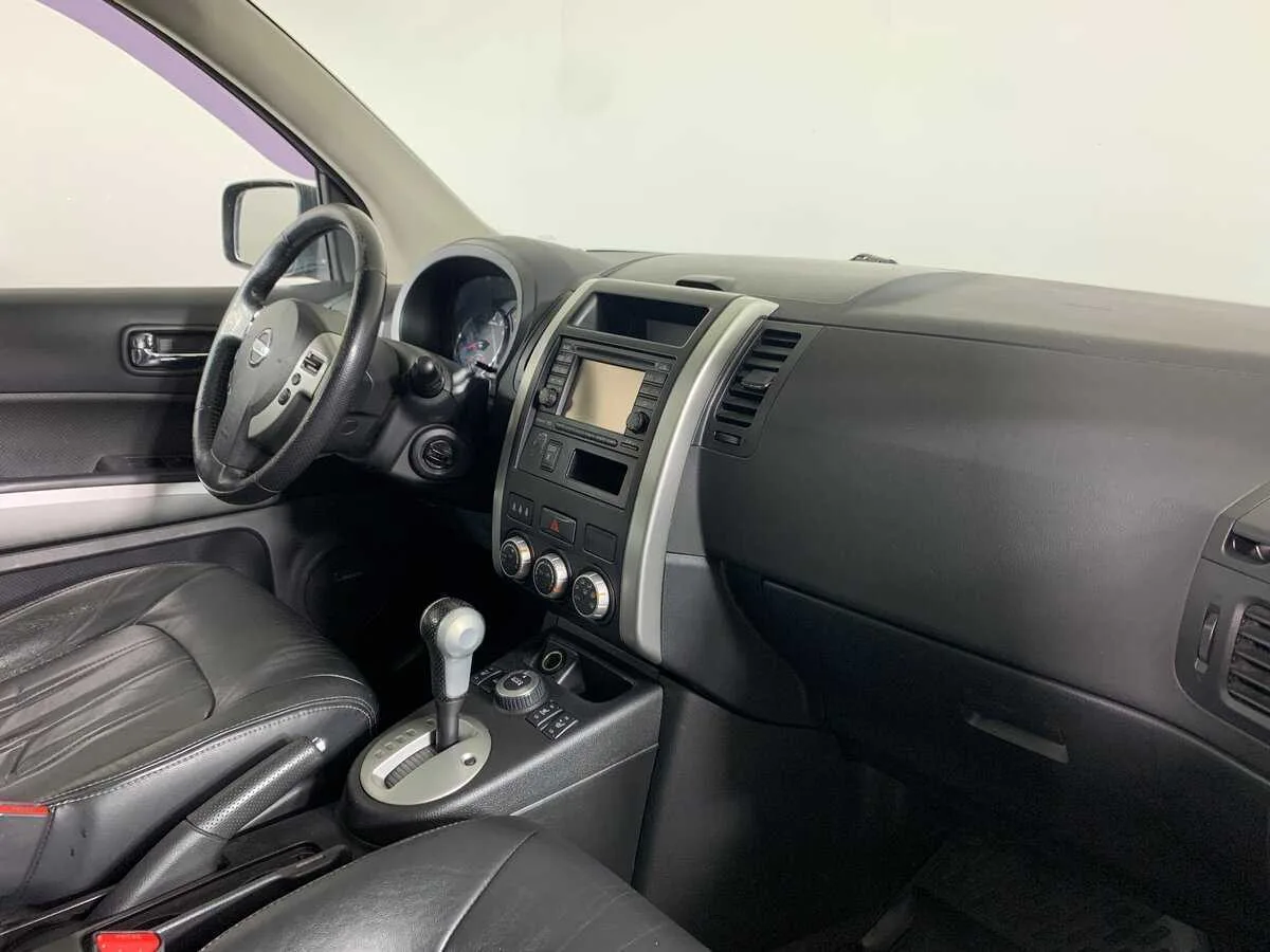Nissan X Trail