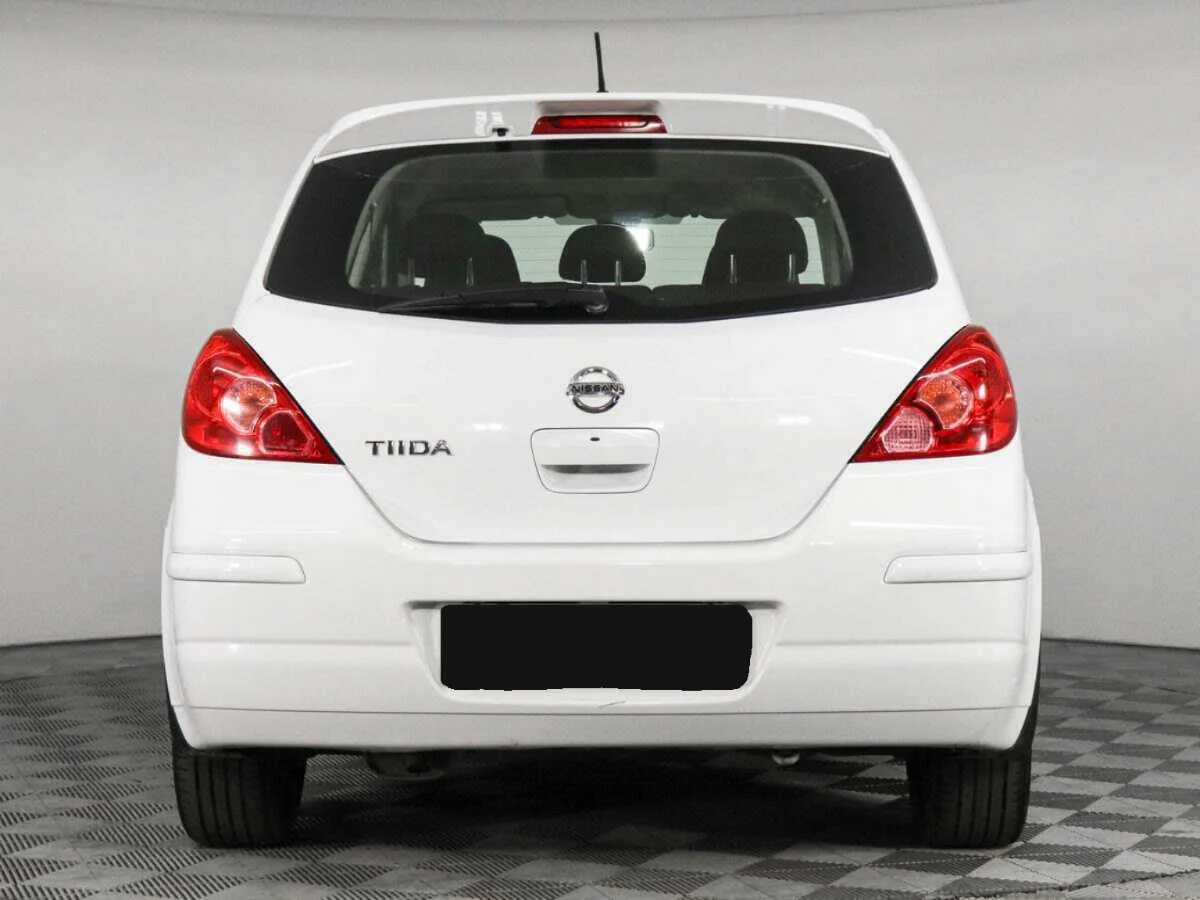 Nissan Tiida