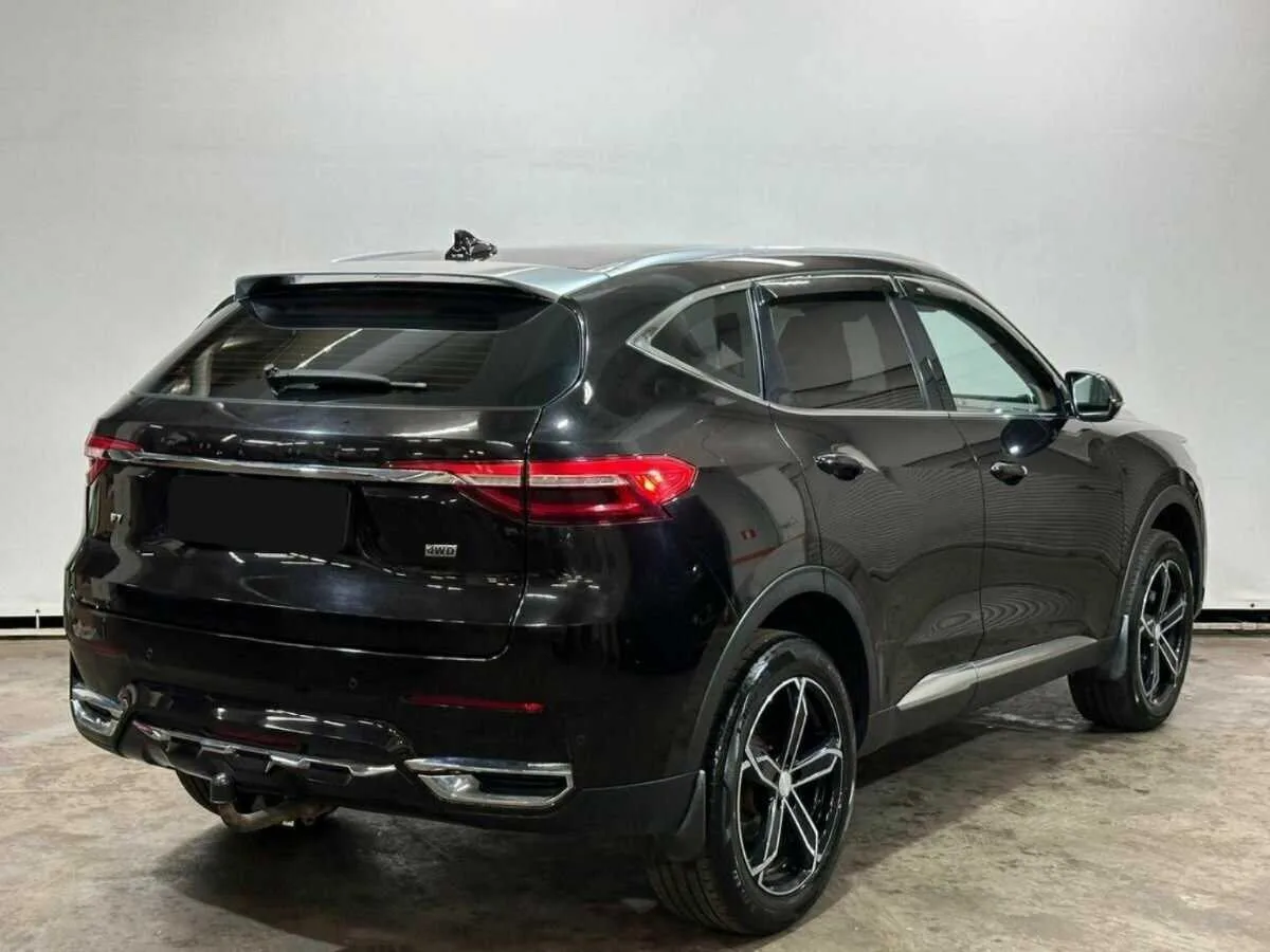 Haval F7