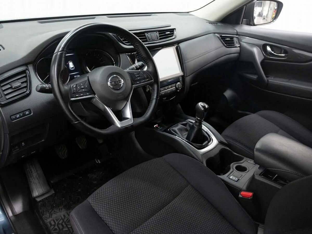 Nissan X Trail