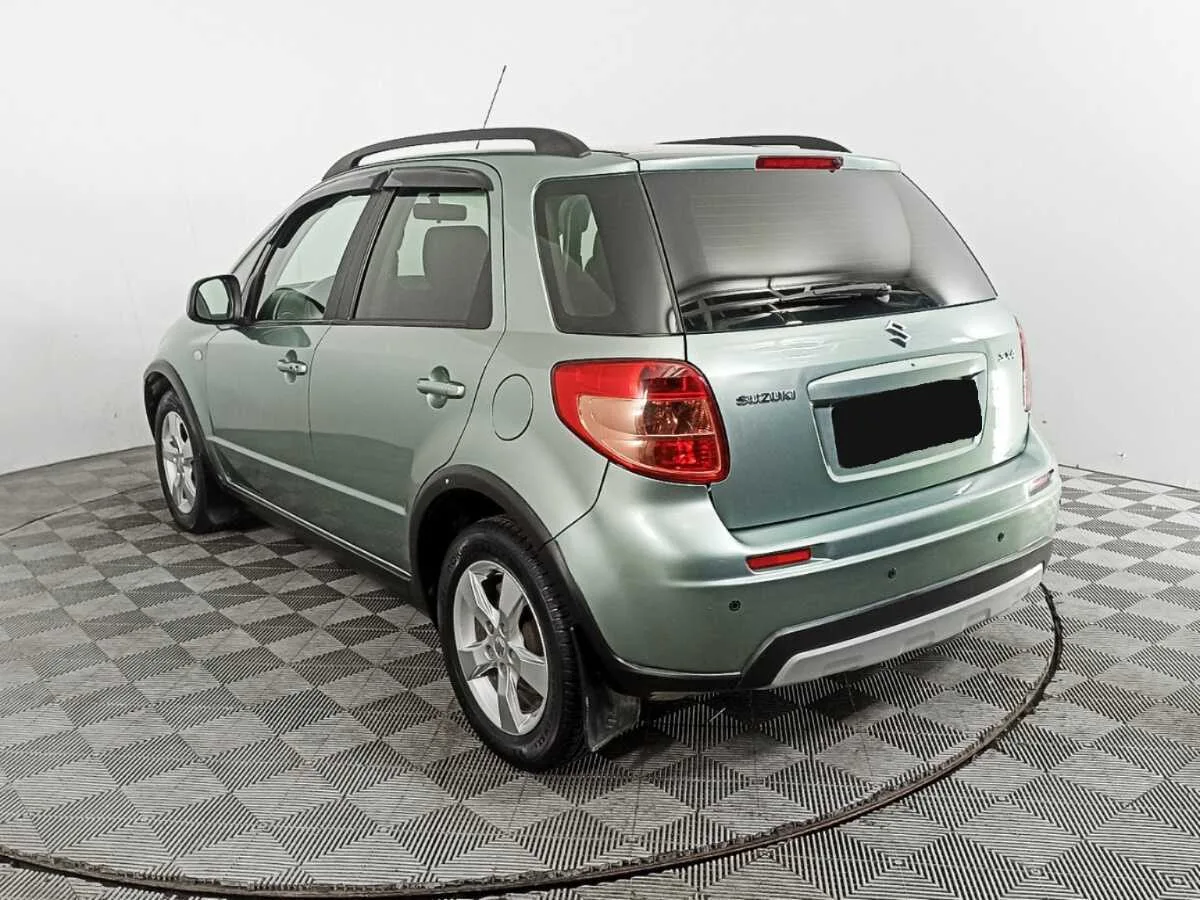 Suzuki SX4