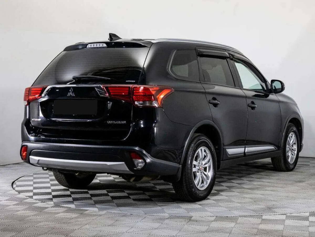 Mitsubishi Outlander