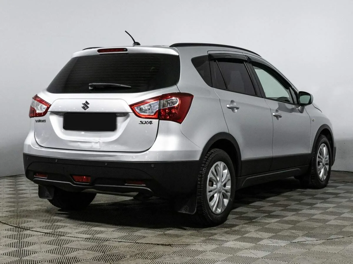 Suzuki SX4