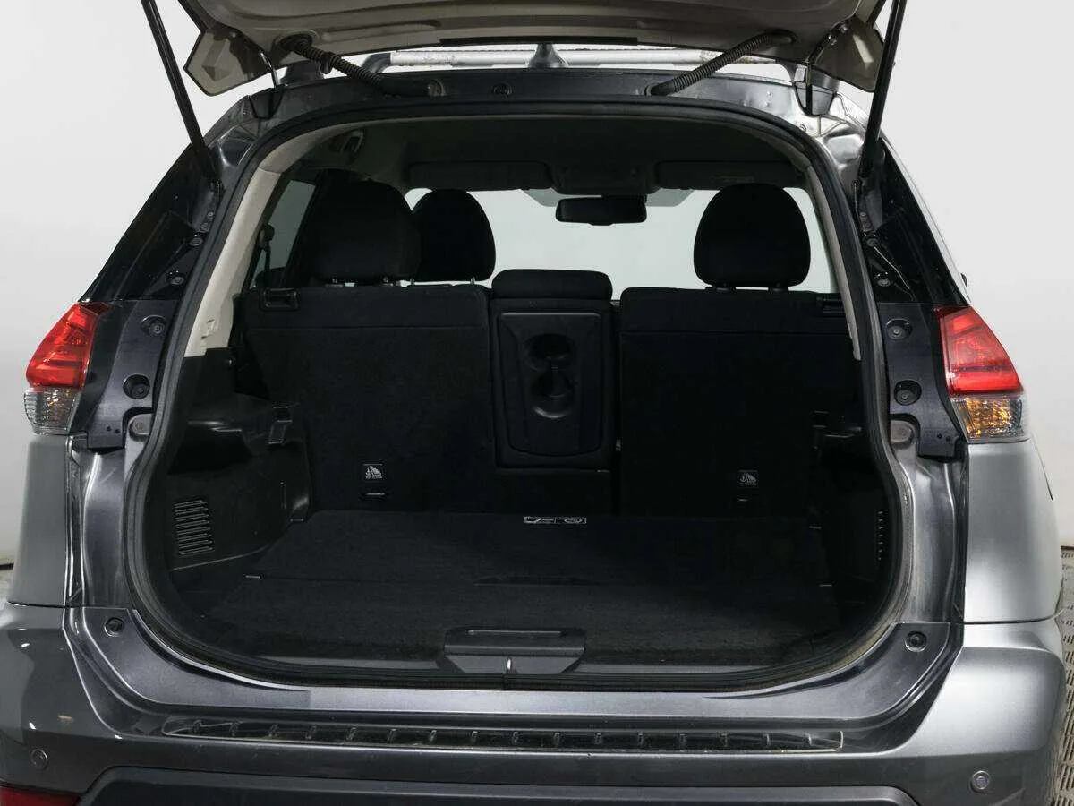 Nissan X Trail