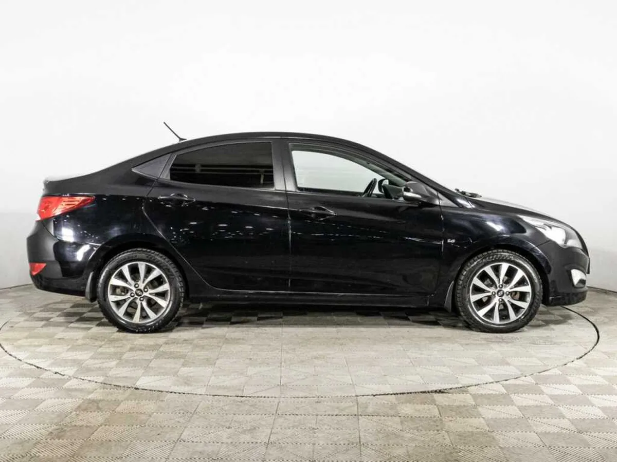 Hyundai Solaris