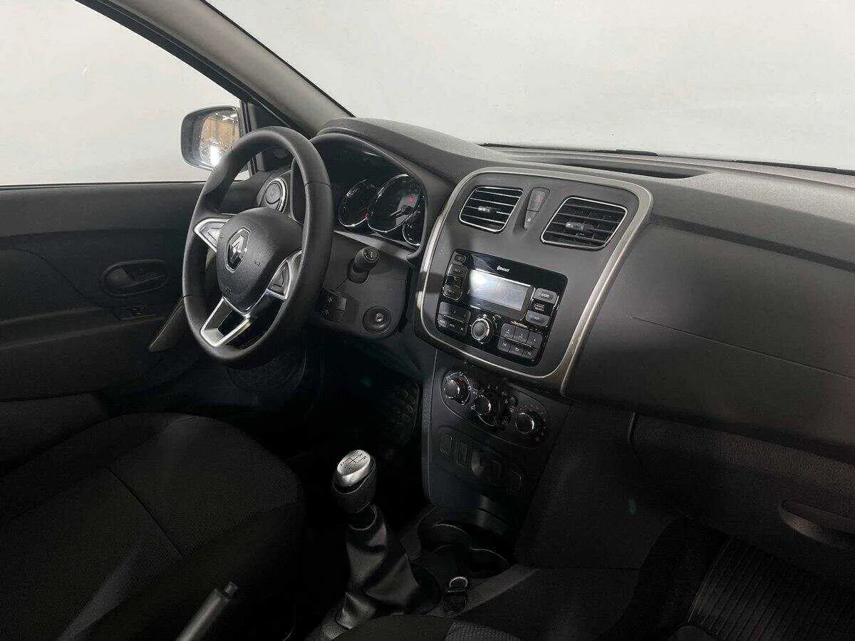 Renault Logan