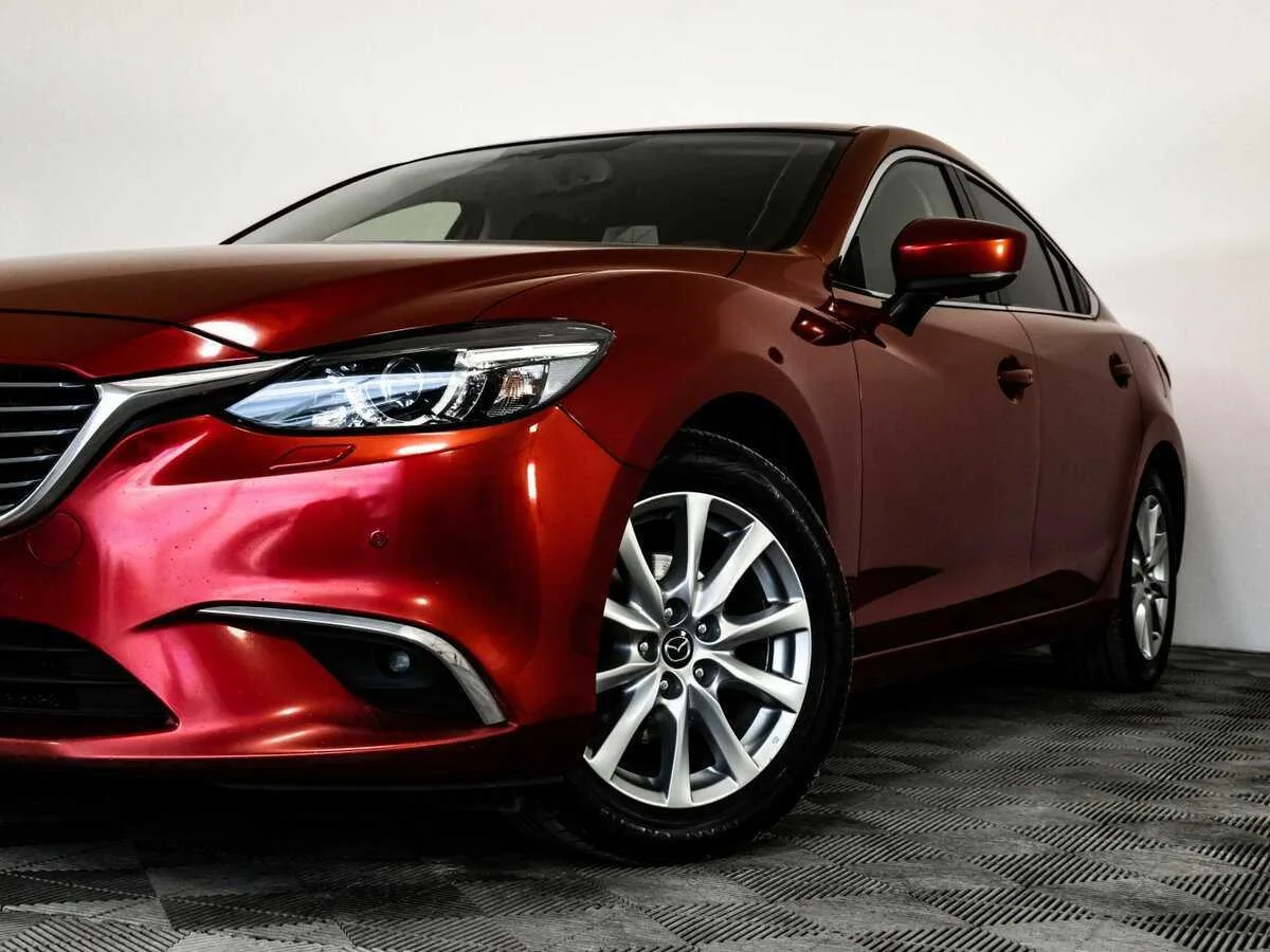 Mazda 6