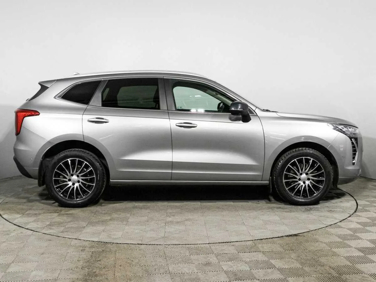 Haval Jolion