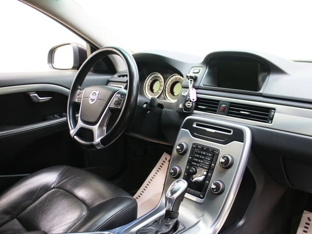 Volvo S80