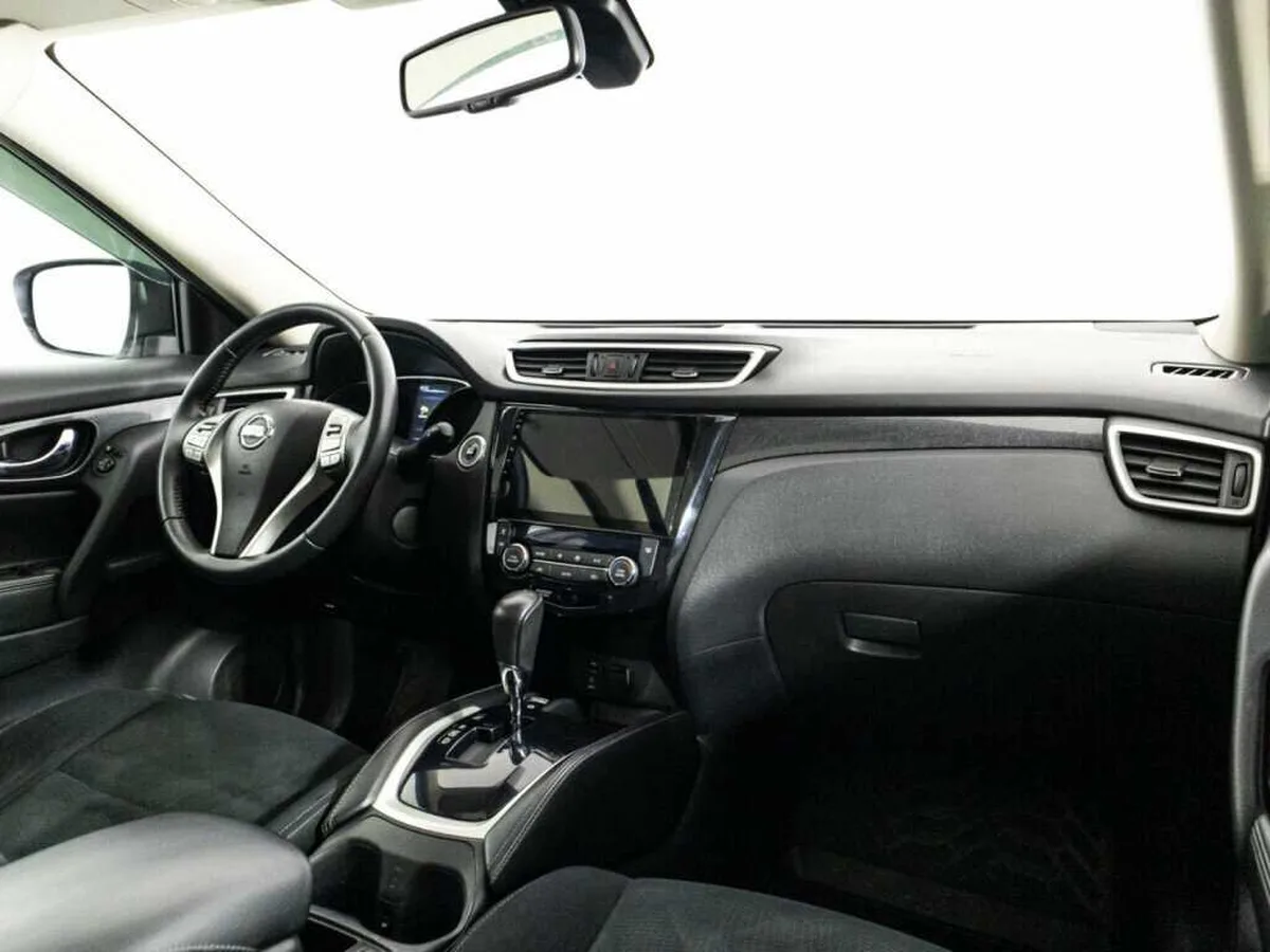 Nissan X Trail