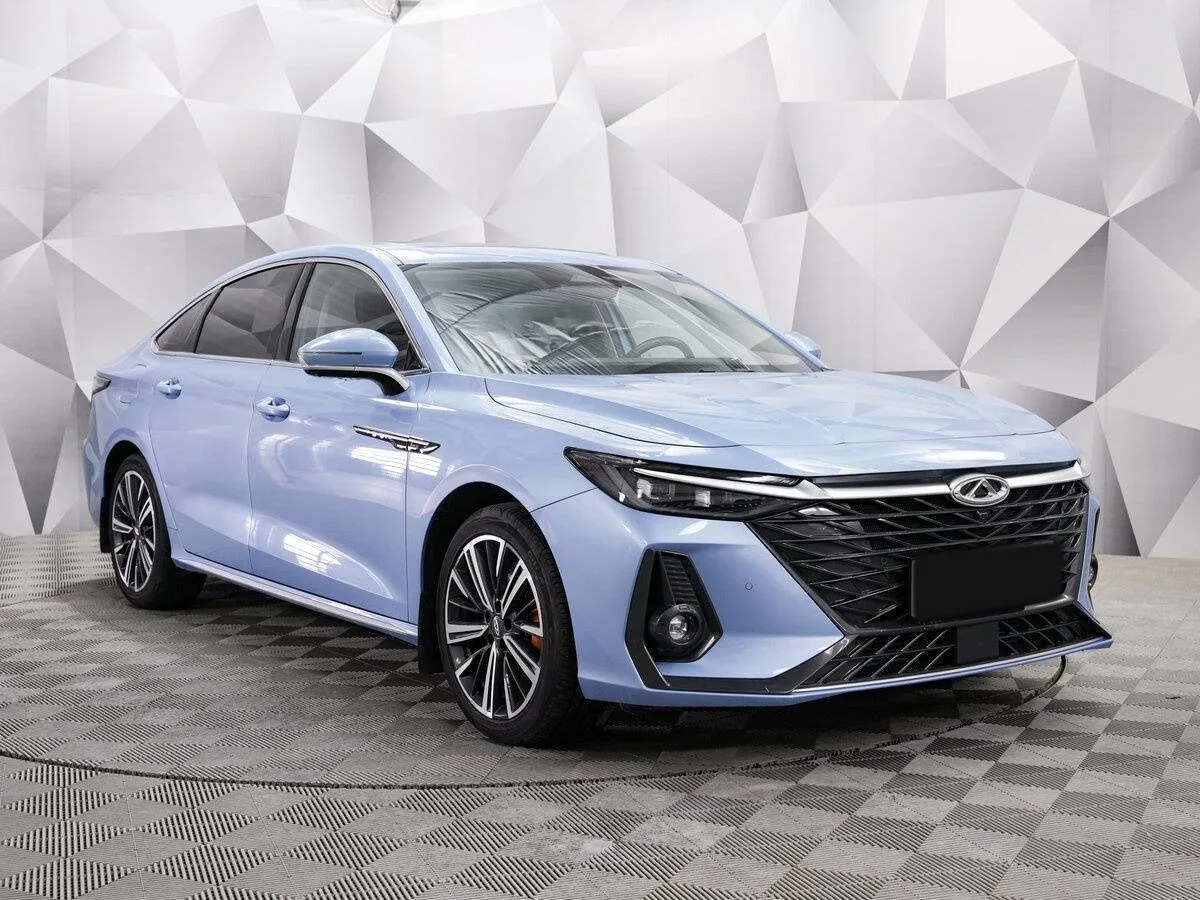 Chery Arrizo 8
