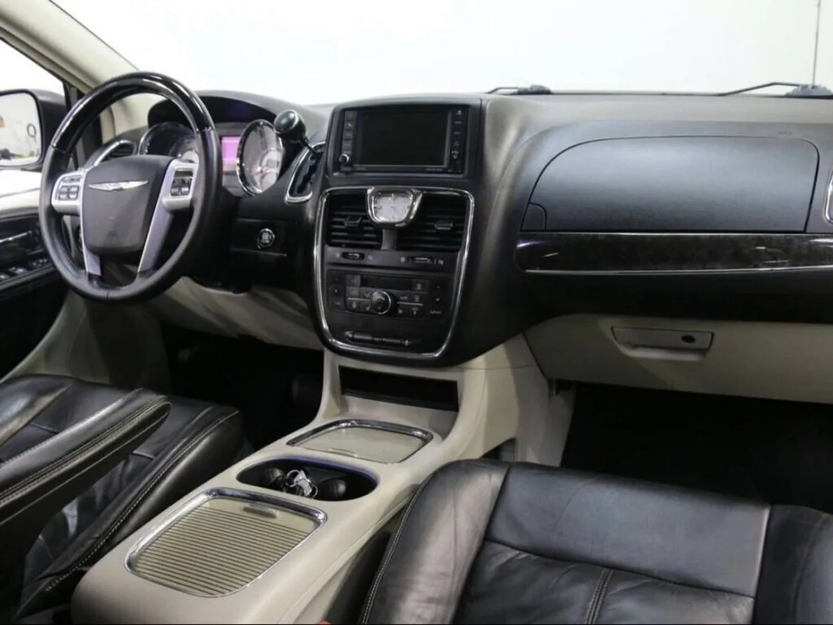 Chrysler Voyager