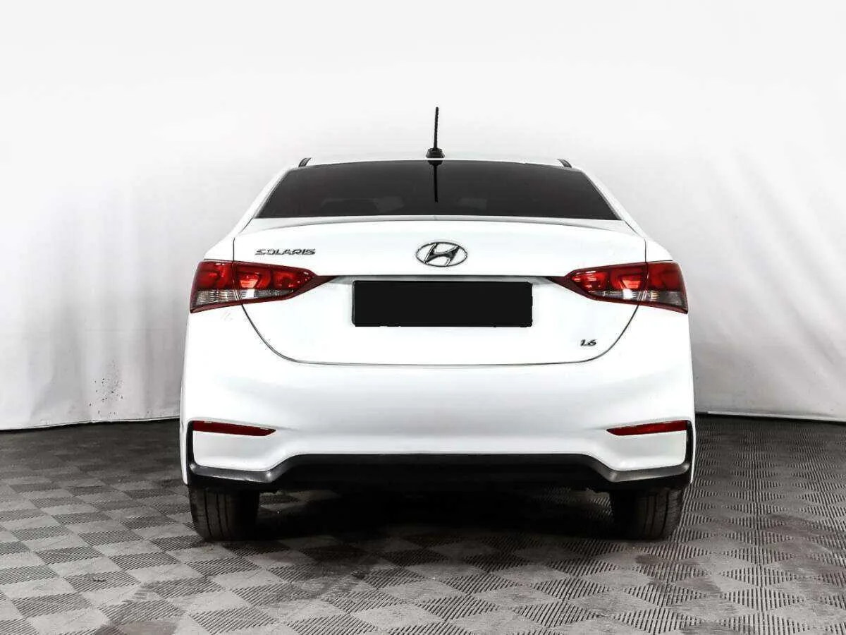 Hyundai Solaris