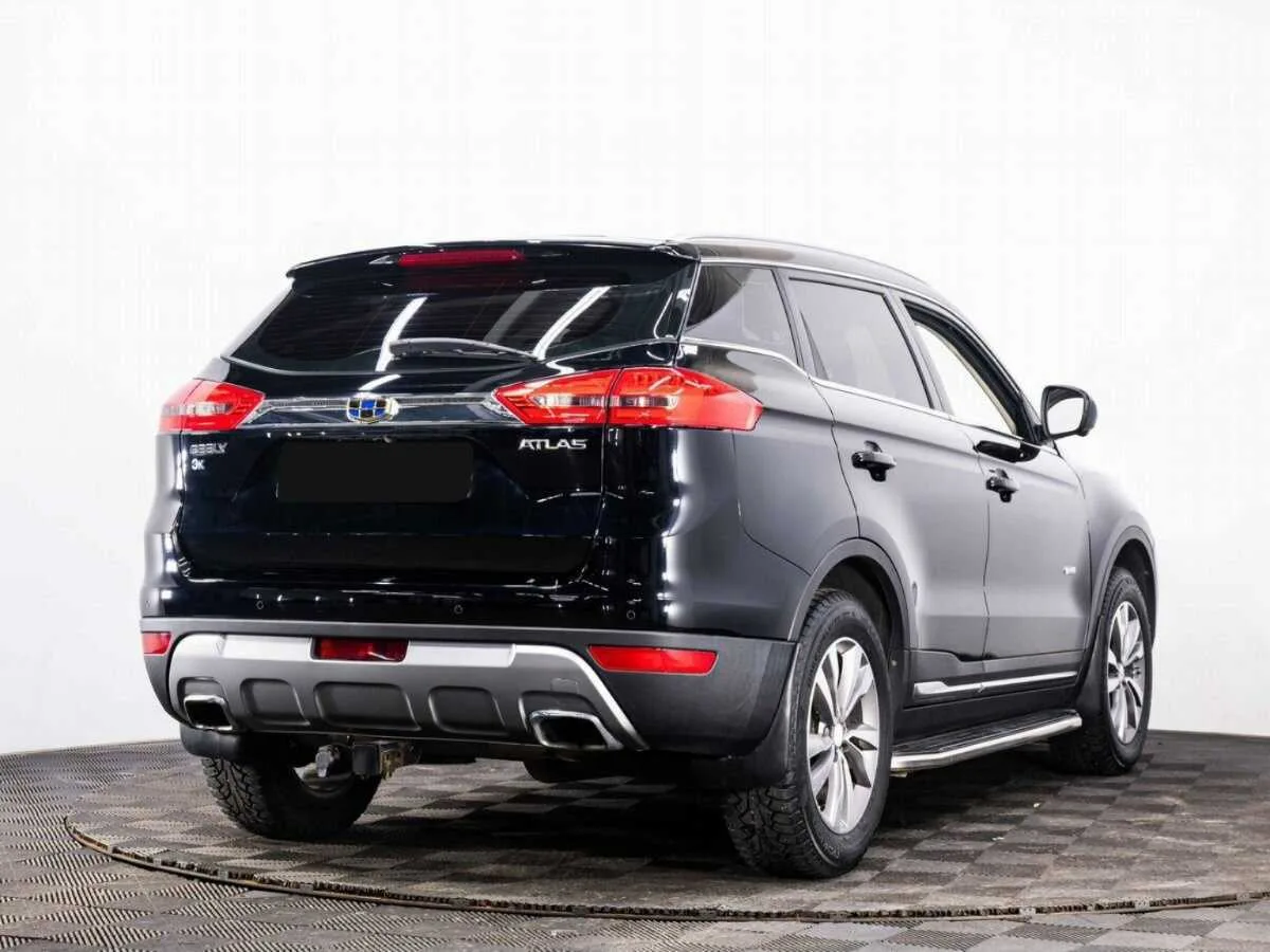 Geely Atlas