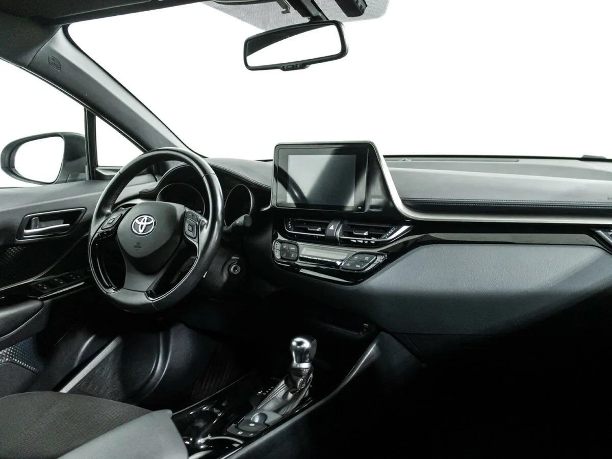 Toyota C Hr