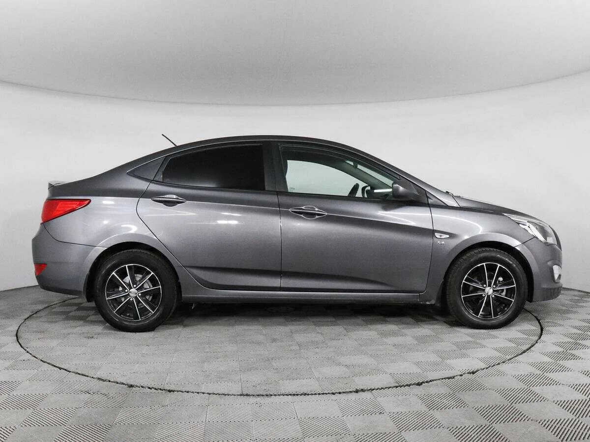 Hyundai Solaris