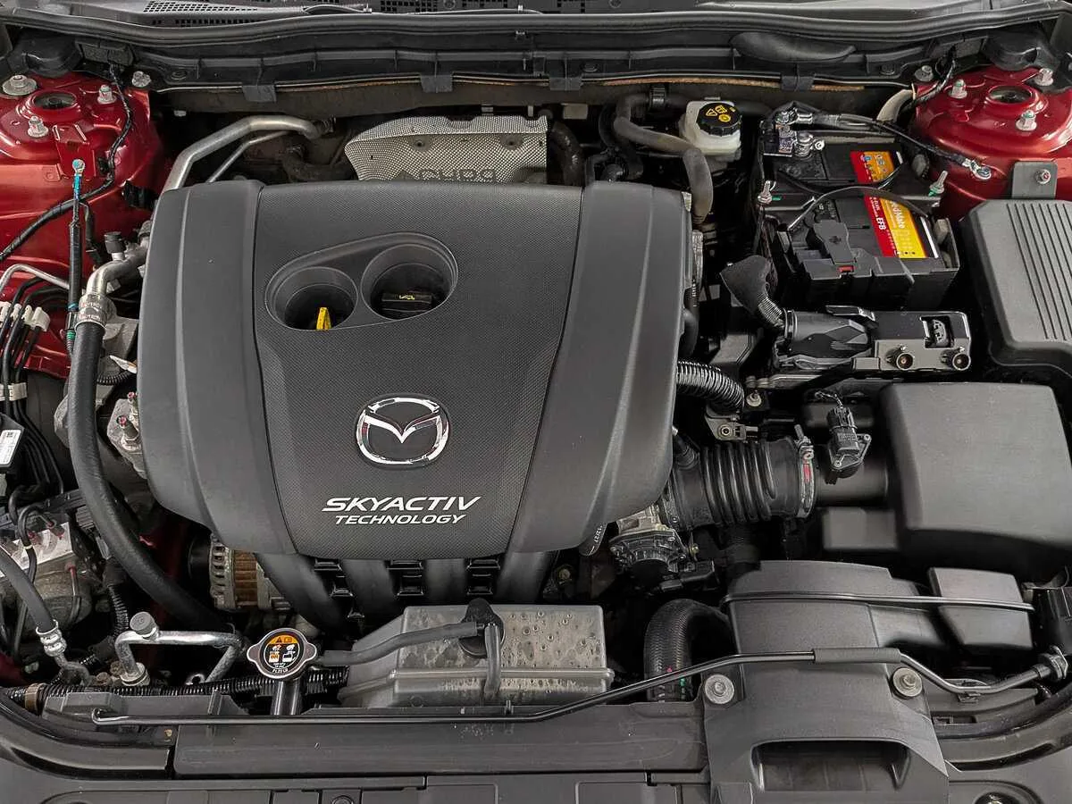 Mazda 6
