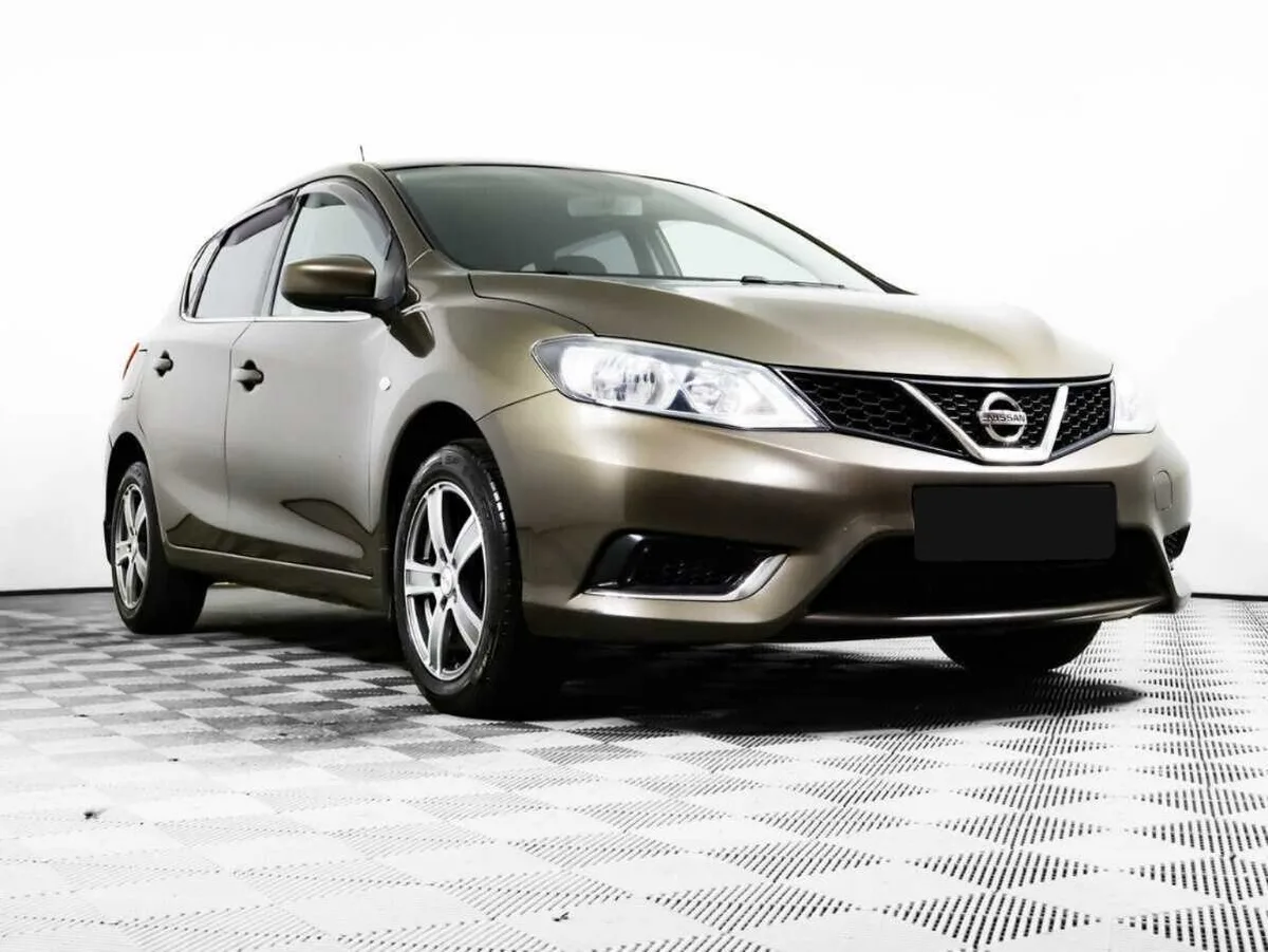 Nissan Tiida