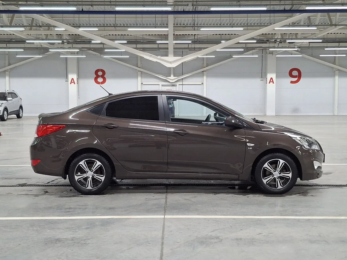 Hyundai Solaris