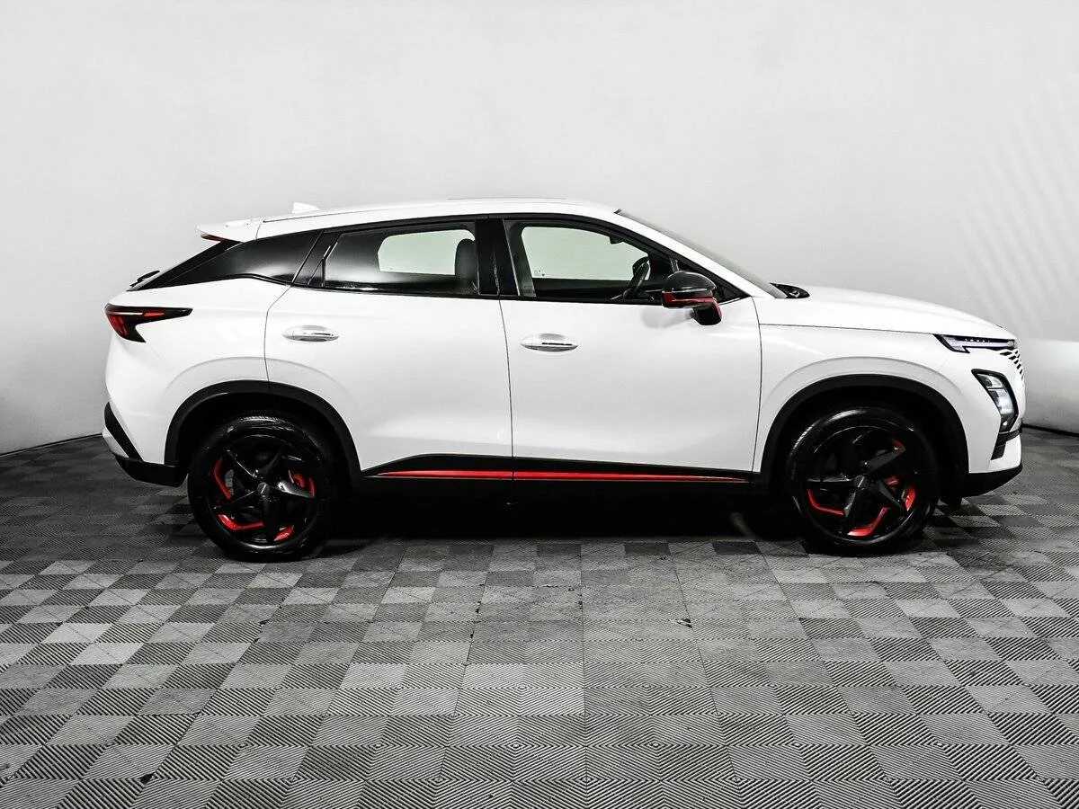 Omoda C5