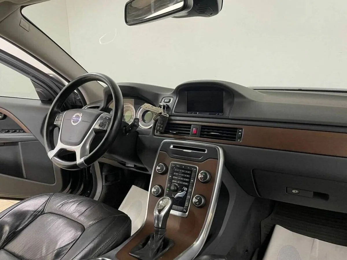 Volvo XC70
