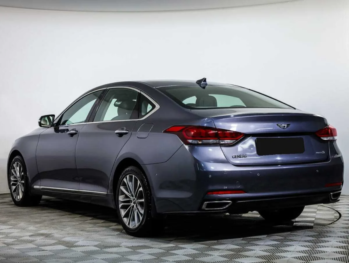 Hyundai Genesis