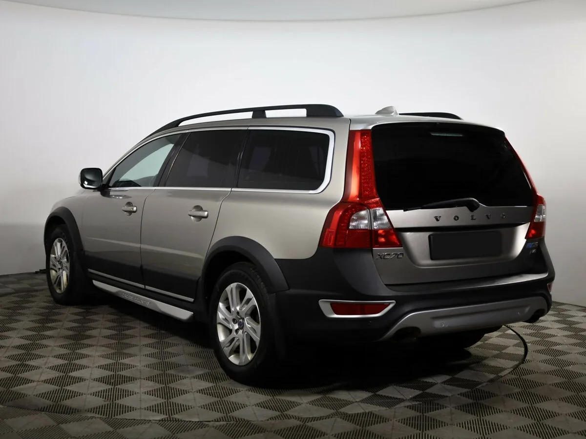 Volvo XC70